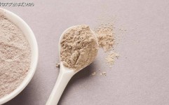 免费鸡蛋引发的“吃瓜”大戏：透视老年教育市场的乱象-免费吃瓜